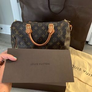 Louis Vuitton Speedy 30